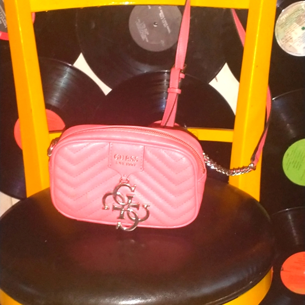 GUESS authentic leather crossbody/Fanny pack!!!